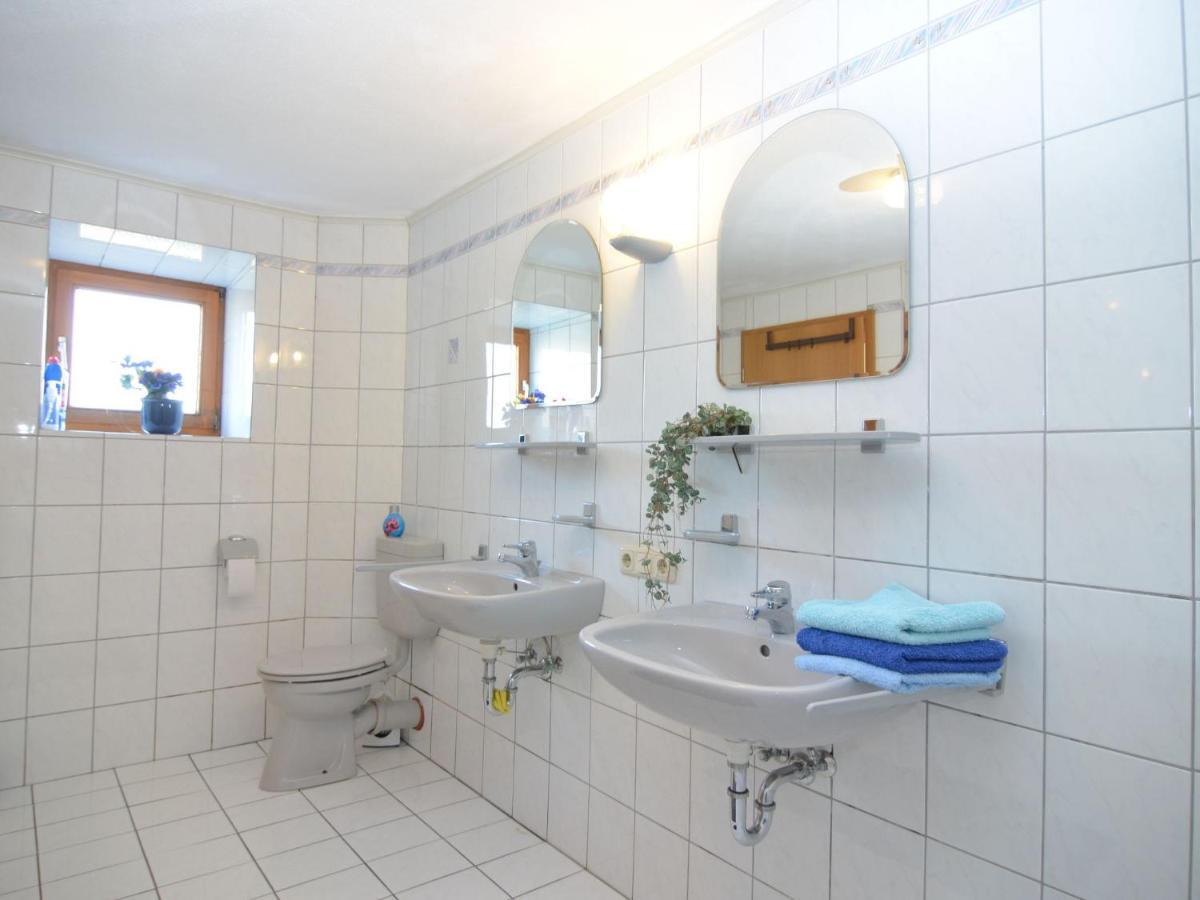 Lovely Holiday Home In Viechtach Near The Forest 외부 사진